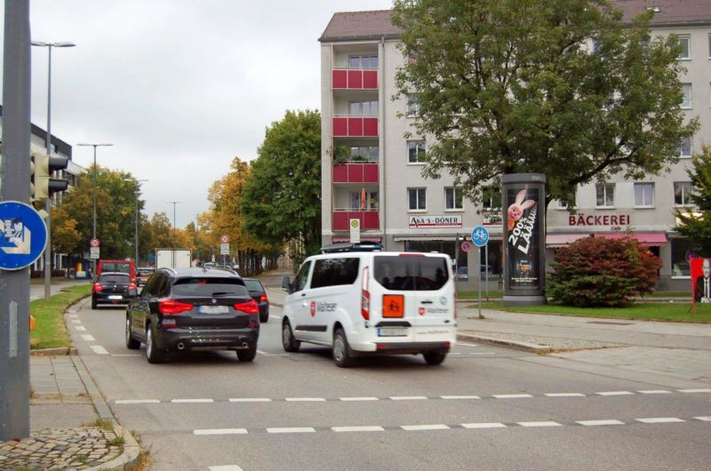 Claudius-Keller-Str/Thomasiusplatz