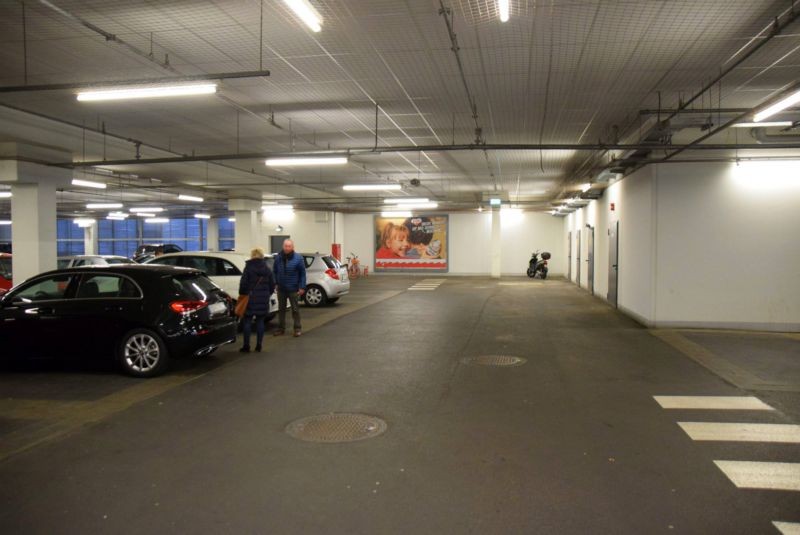 Müllerstr. 123-125 /Kaufland/Parkdeck/geg. Einf/Rad-PP/rts