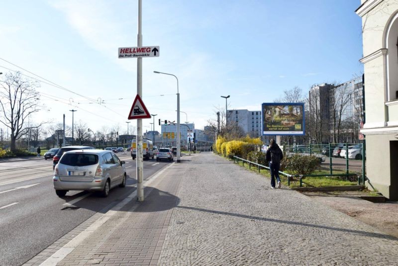 Magdeburger Str. 32/nh. Kreisverkehr/WE rts (City-Star)