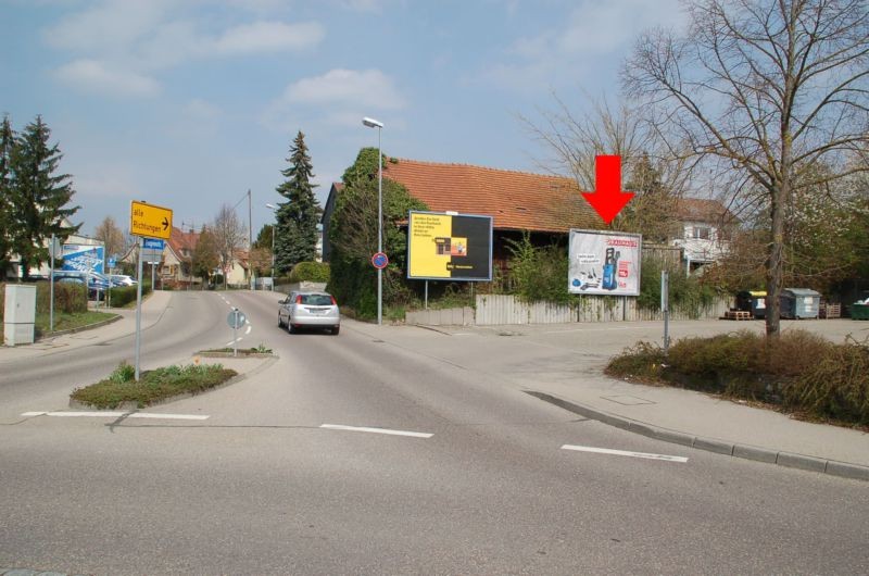 Eugenstr. 44/bei Kreisverkehr/nh. Rewe (rts)