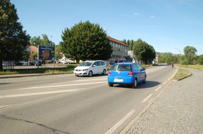 Esslinger Str. 3 /Edeka/geg. Eingang/Sicht Straße