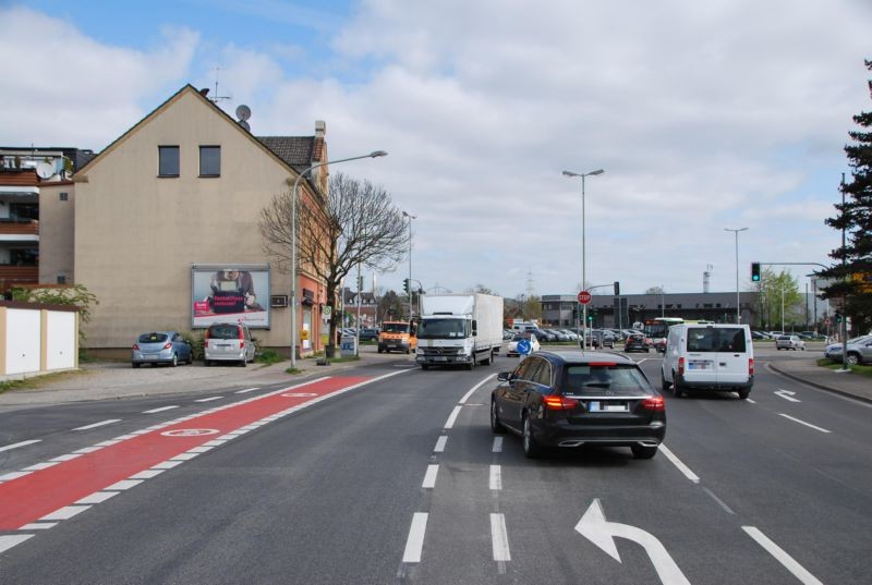 Dorstener Str. 453/B 226/Sicht Rathausstr (quer am Giebel)