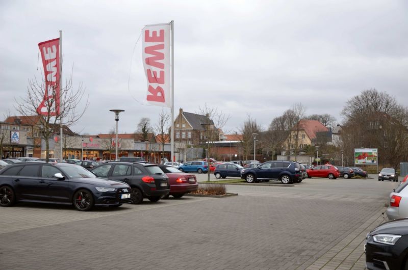 Georg-Pfingsten-Weg 3 /Rewe + Aldi/bei Rossmann