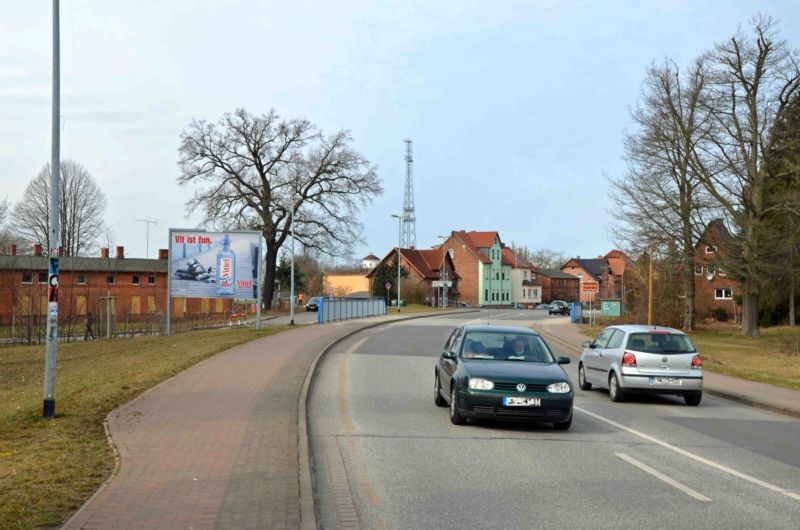 Wöbbeliner Str/nh. Großer Kamp (WE lks)