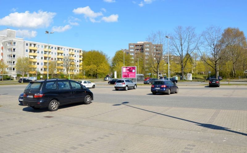 Kurt-Schumacher-Platz 4 /Famila/geg. Einf/lks