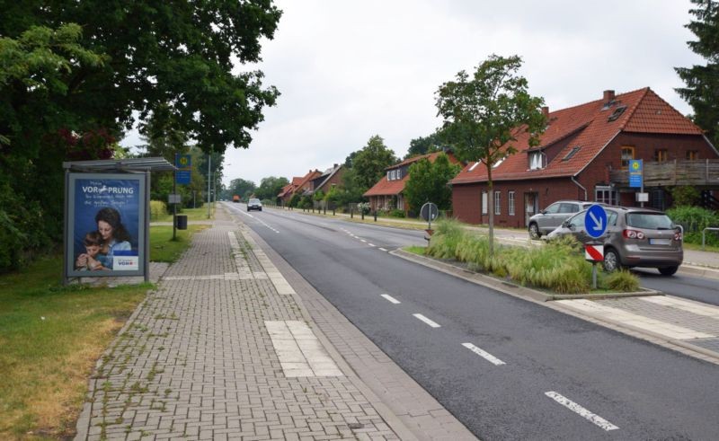 Hauptstr/Waldweg/Hts Sportplatz/Kästorf/aussen  (WH)