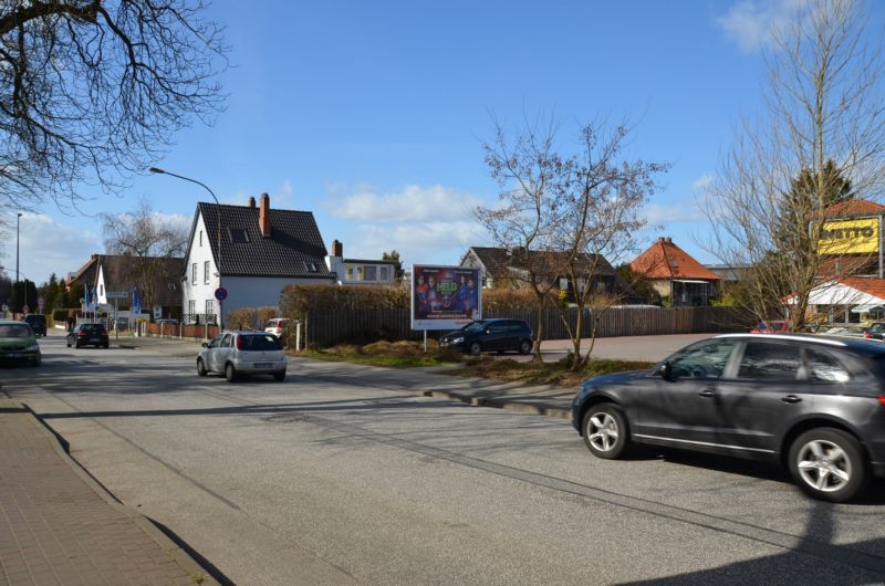 Mecklenburger Str. 156-162 /Netto/Einfahrt (quer zur Str)