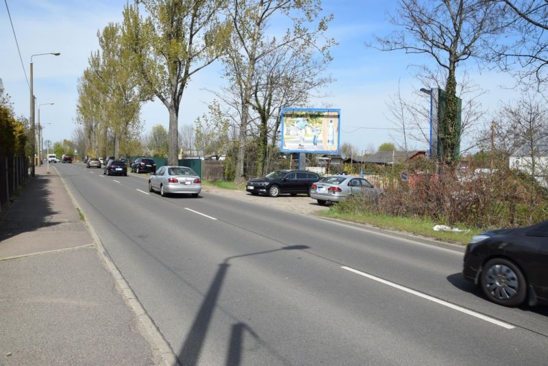 Hohentichelnstr/Autobahnzubr./geg. Friedhof/lks (City-Star)