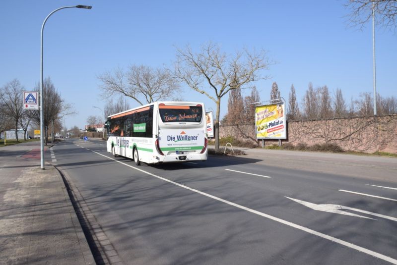 An der Rüsternbreite/Anhaltische Str/geg. Netto/rts