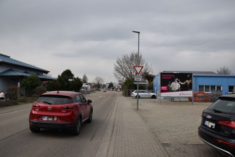 Kreuzerweg/Ecke Radackern 1 (WE rts)