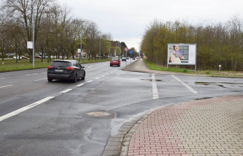 Cottbuser Str/B 320/Ecke Dubrauweg (WE rts)