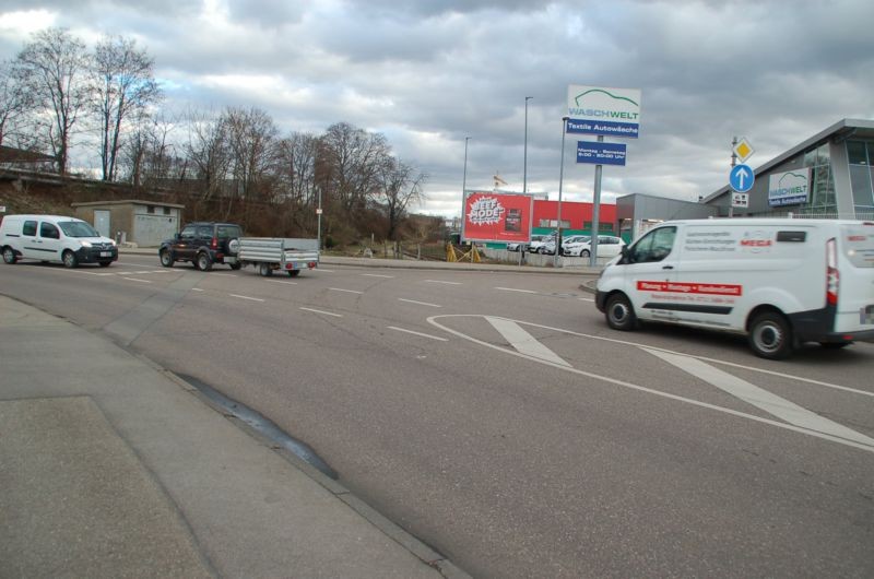 Langwiesenweg/Ecke Neckarwiesenstr