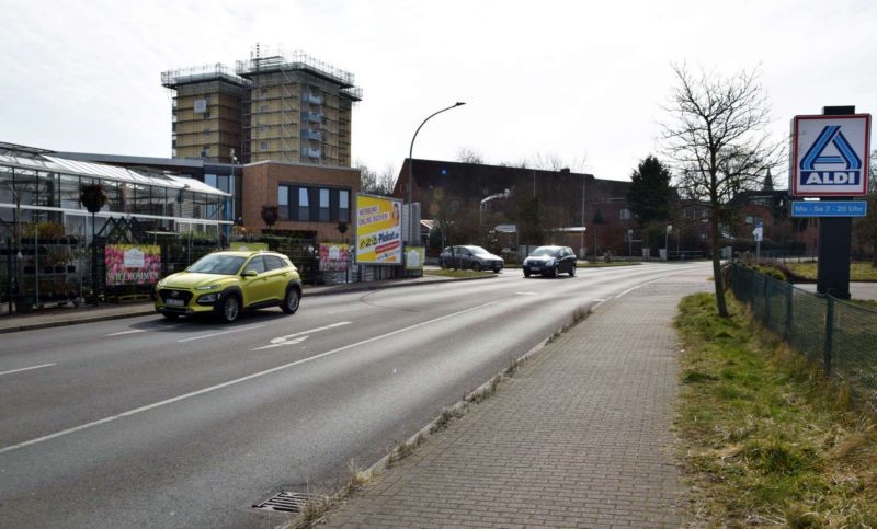 Gülzower Str/Hamburger Str 27a/geg. Aldi/Einfahrt/lks