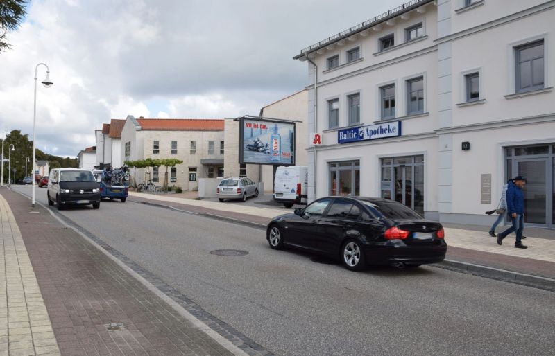 Hauptstr. 12/Zuf Rewe -Rügen-Galerie/WE rts (City-Star)