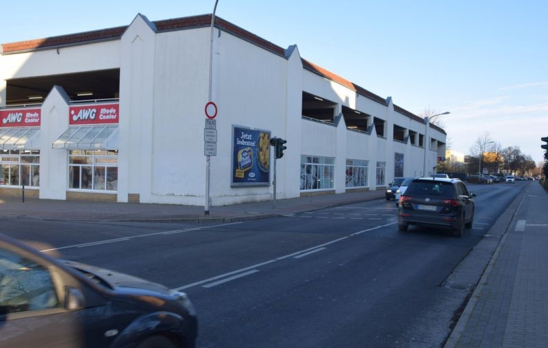 Eberswalder Str. 85/Fritz-Weineck-Str/nh. Netto/lks