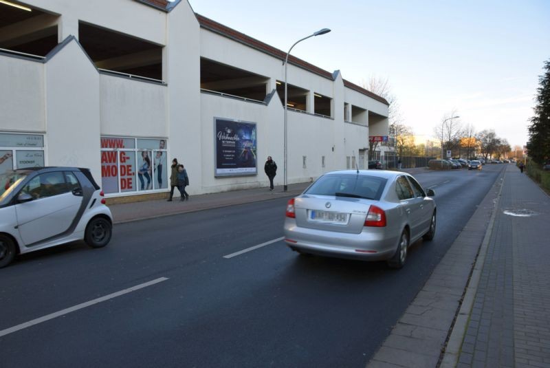 Eberswalder Str. 85/Fritz-Weineck-Str/nh. Netto/rts