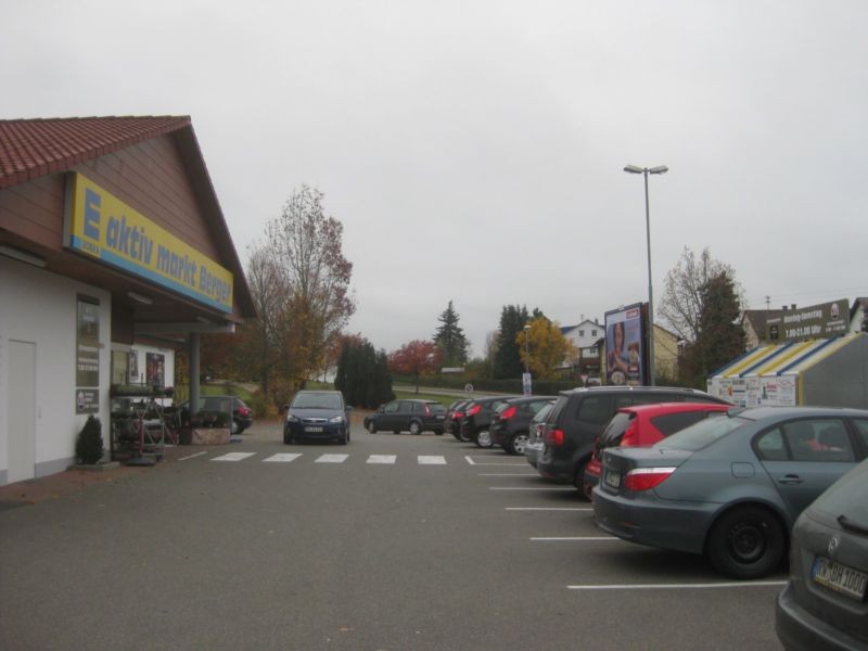 Röteweg 1 /Edeka Berger/geg. Eingang (Sicht Eingang)