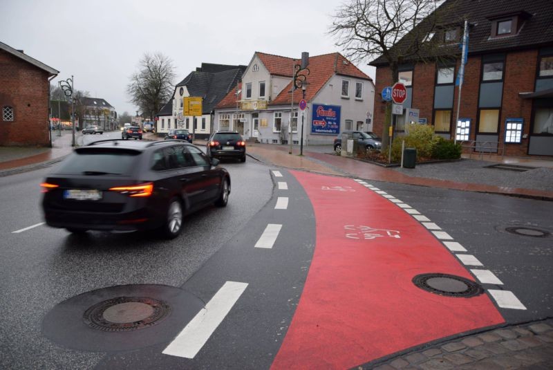 Hauptstr. 11/B 199/Ecke Heinrichstr (quer)