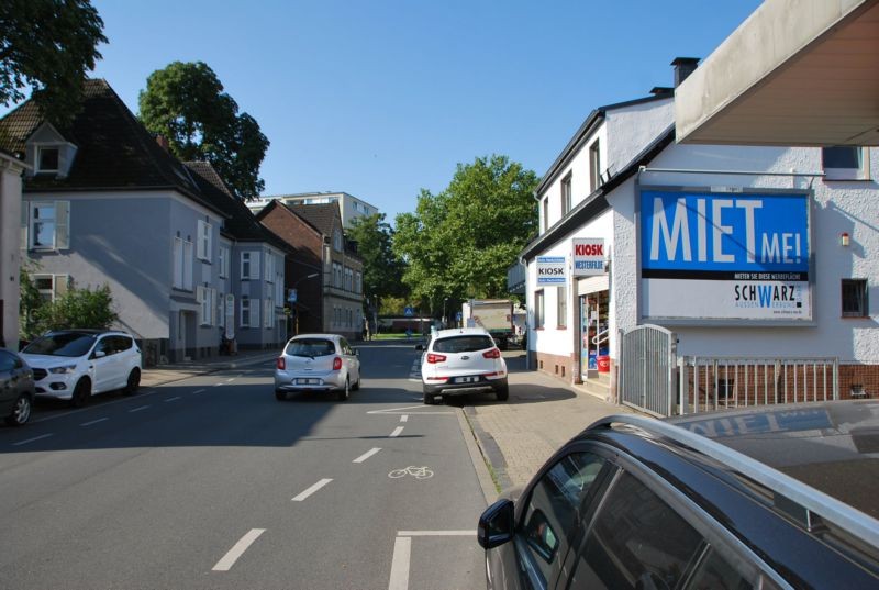 Westerfilder Str. 50 (quer am Giebel)