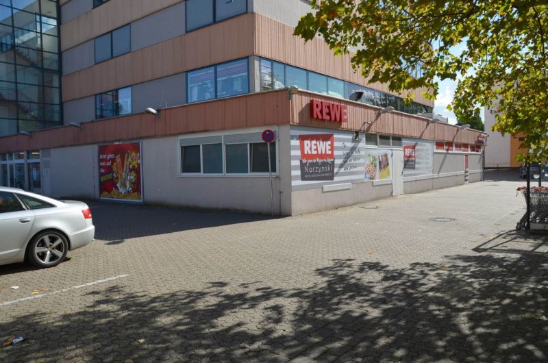 Gelderner Str. 10-12 /Rewe/neb. Eingang (Sto. rts)