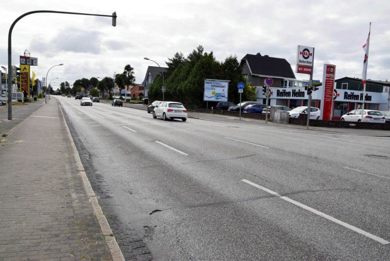 Wasbeker Str. 357/Ecke Schwarzer Weg (quer zur B 430)