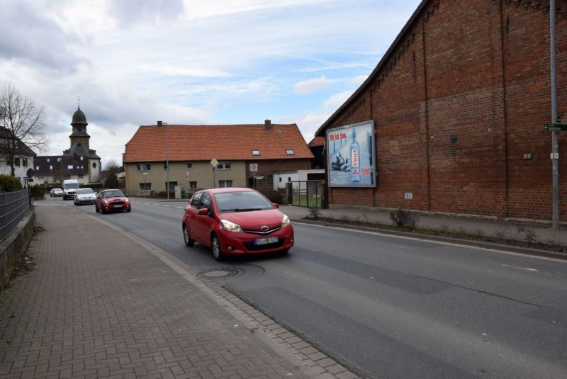 Hildesheimer Str/B 243/Ecke Prof.-Hillebrand-Str. 12