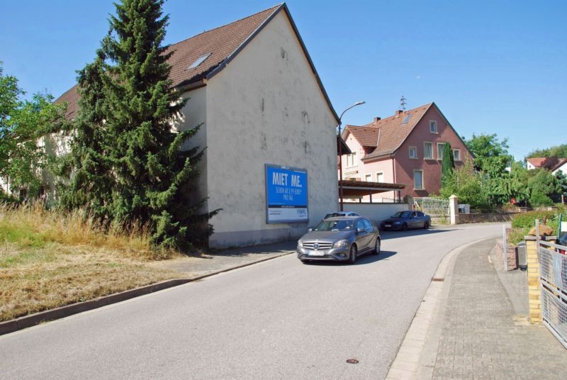 Hauptstr. 2
