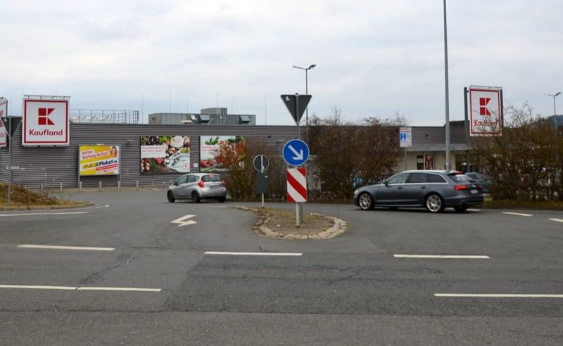 Oettersdorfer Str. 40 /Kaufland/Einfahrt