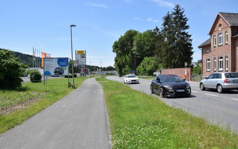 Sonneberger Str/geg. Nr. 101/nh. Netto/WE lks