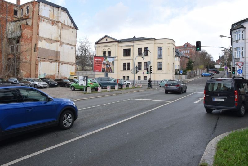 Clara-Zetkin-Str. 17/Gagarinstr/Sicht Parkhaus -City-Star