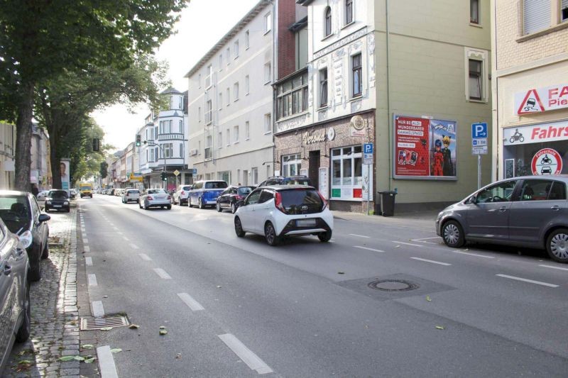 Ewaldstr. 22 (quer am Giebel)