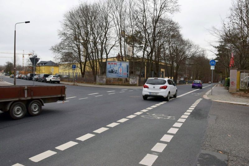 Heidestr/Ecke Heinrich-Gläser-Str. 13-15 (quer)