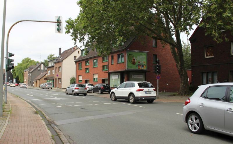 Biefangstr. 110/Weierstr (quer am Giebel)