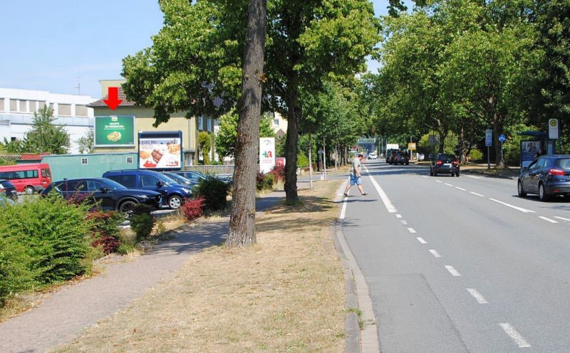 Gütersloher Str. 122 /Kaufland/Einfahrt (quer zur Str)