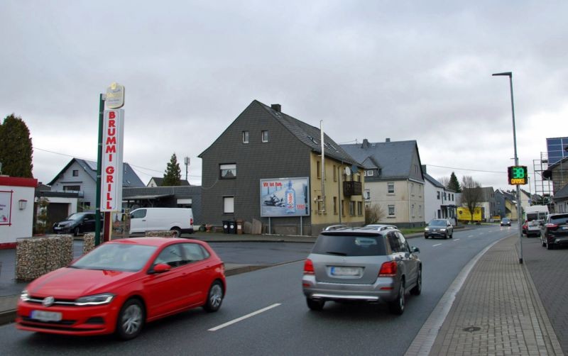 Hauptstr. 23/B 255 (quer am Giebel)