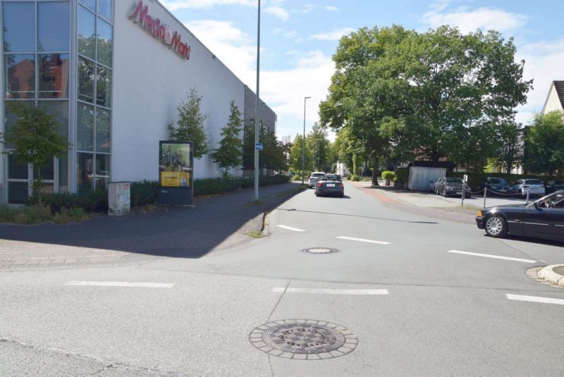 Vennstr. 40/Kahlertstr/Media Markt/WE lks