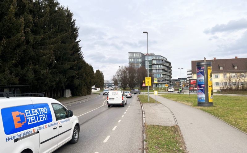 Flugplatzstr/Barbarossastr/Zuf Flughafen (Säule -drehend)