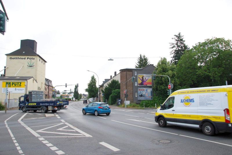 Hauptstr. 263/quer am Giebel (oben)