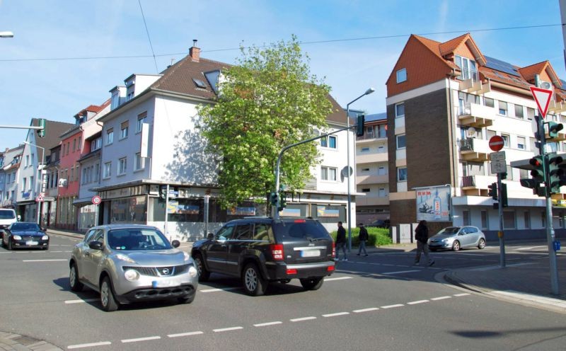 Römerstr. 43/Ecke Petersstr (quer am Giebel)