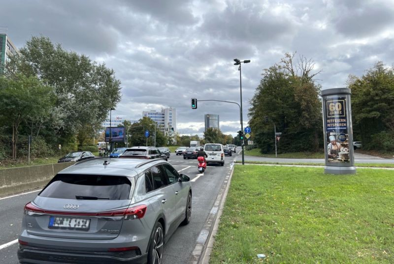 Nördlicher Zubringer/B 1/Ecke Vogelsanger Weg