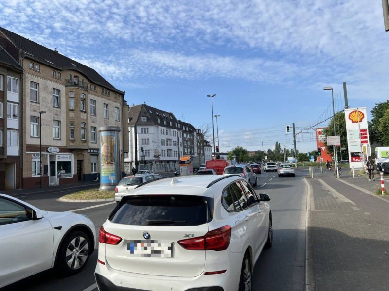 Ronsdorfer Str/geg. Nr. 118/Ecke Erkrather Str