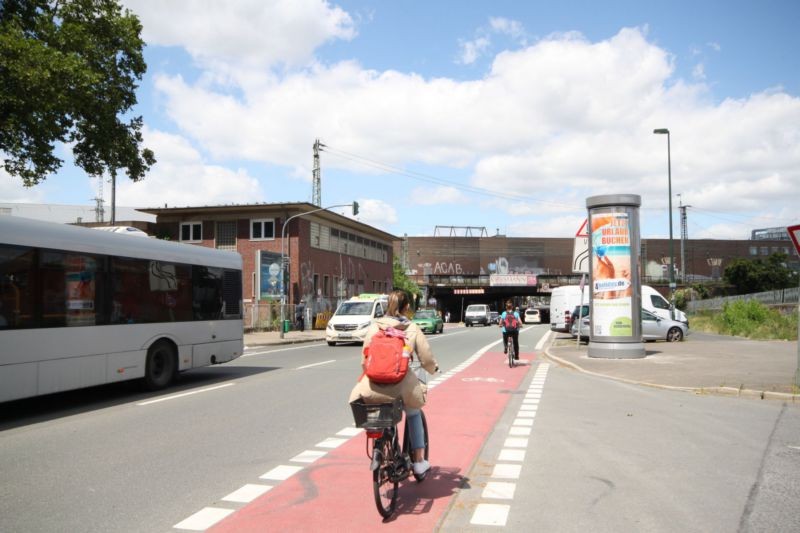 Kölner Str/geg. Nr. 125/Schlägelstr