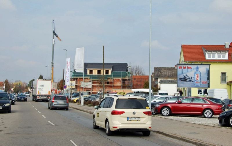 Münchener Str. 195/bei Autohandel/WE rts (City-Star)