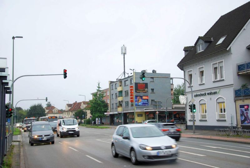 Friedrich-Ebert-Str. 387/Bahnhofstr/quer am Giebel (oben)