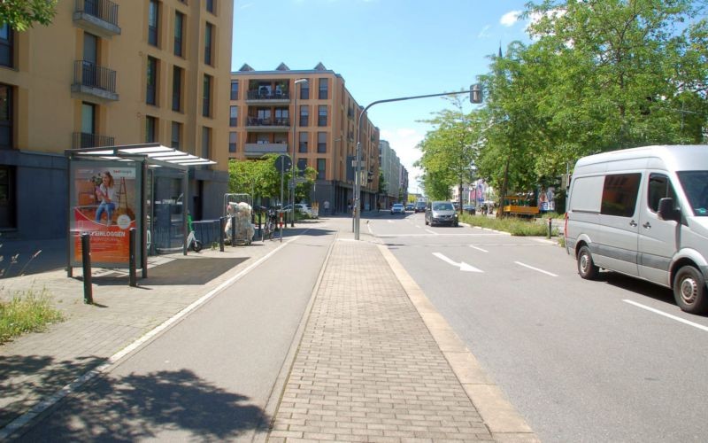 Reichenaustr/B 33/Hans-Sauerbruch-Str. 13 /WH  (aussen)