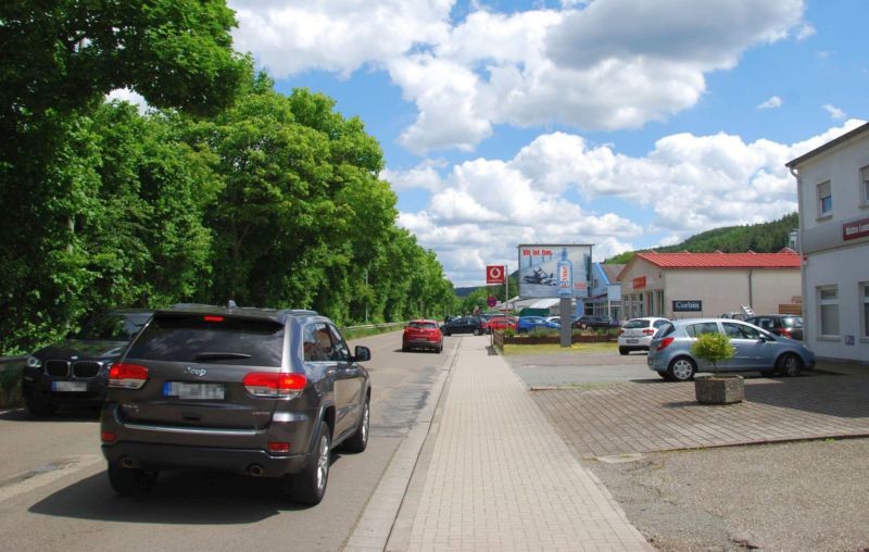 Bahnstr. 94/WE rts (City-Star)