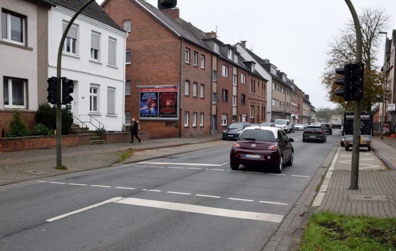 Bockumer Weg 105 (quer am Giebel)