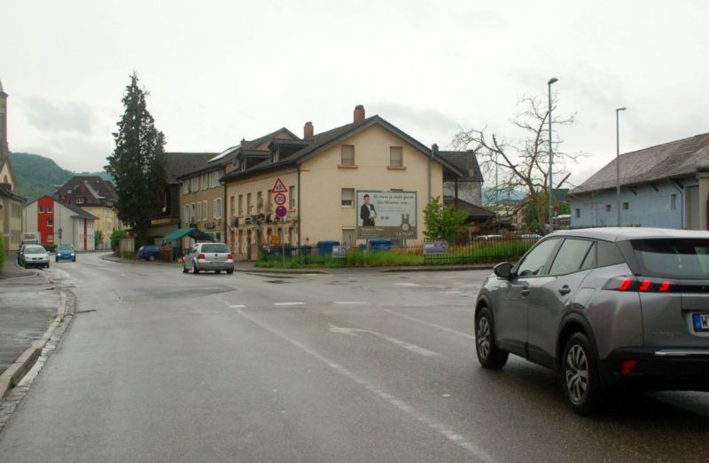 Waldshuter Str. 19/Bahnhofstr (quer)