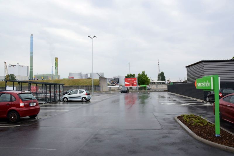 Rheinallee 120 /Kaufland/Zufahrt Waschstr