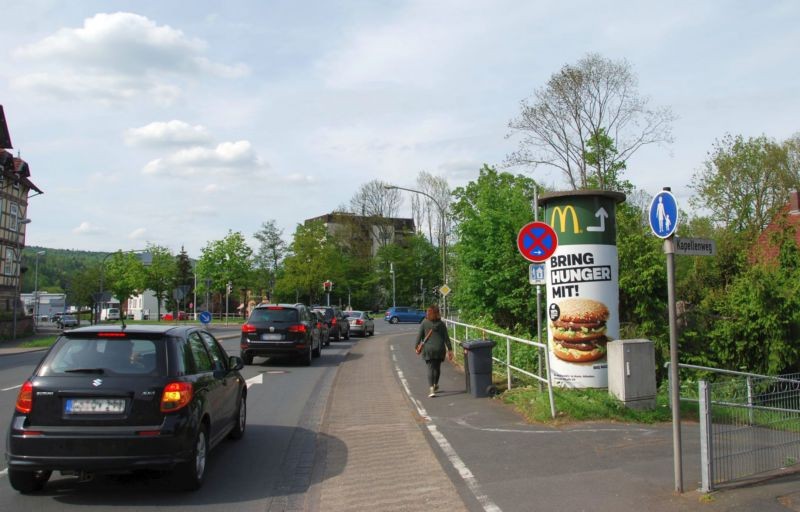 Veckerhäger Str/B 3/Kapellenweg